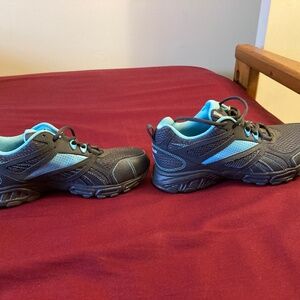 NWOT Women's Reebok athletic shoes